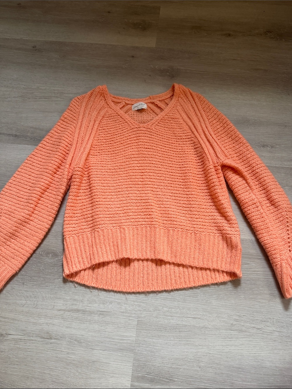 Universal Thread Peach Knit V-Neck Sweater